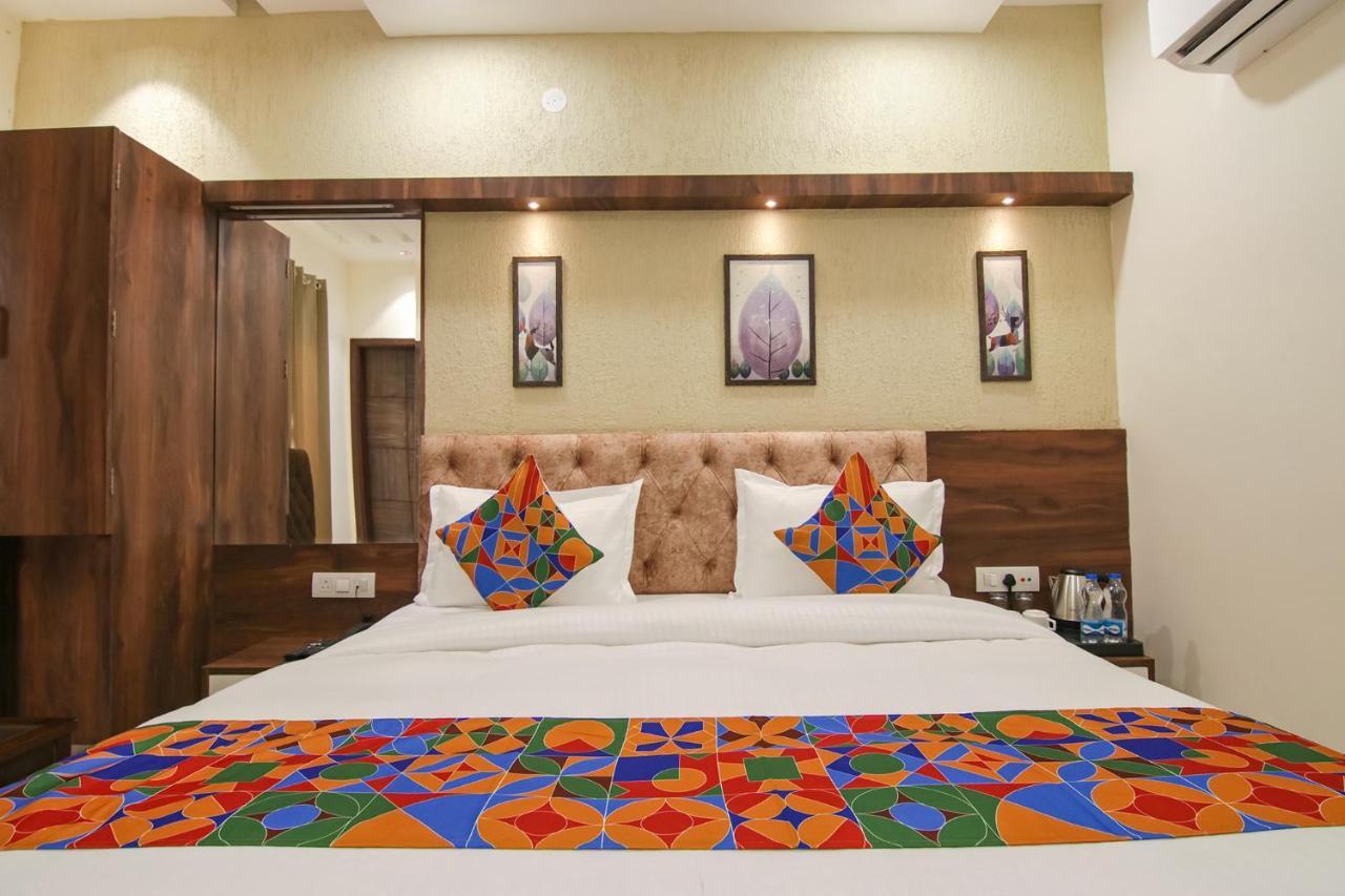 Fabhotel Spring Amritsar Exterior foto