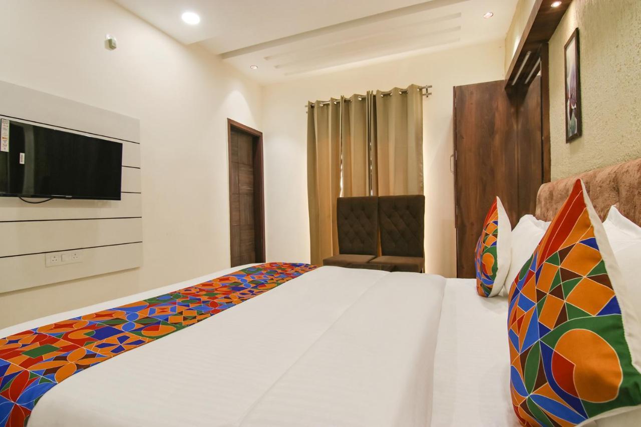 Fabhotel Spring Amritsar Exterior foto